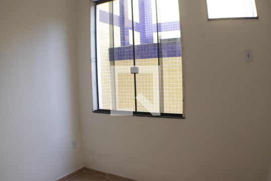 Quarto 1 de apartamento para alugar com 2 quartos, 65m² em Taquara, Rio de Janeiro
