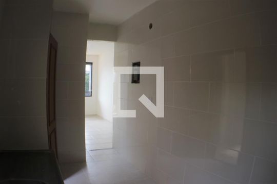 Cozinha de apartamento para alugar com 2 quartos, 65m² em Taquara, Rio de Janeiro