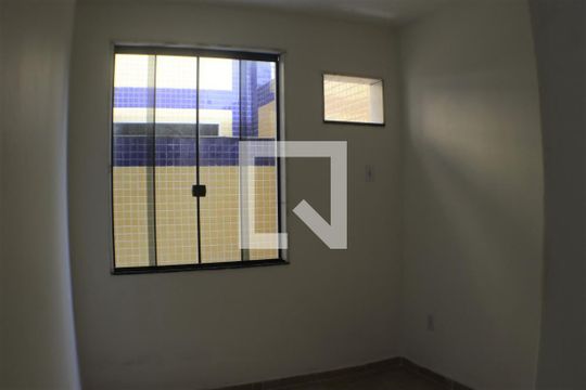 Quarto 1 de apartamento para alugar com 2 quartos, 65m² em Taquara, Rio de Janeiro
