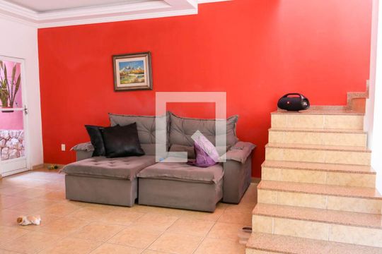 Sala de casa para alugar com 6 quartos, 260m² em Méier, Rio de Janeiro