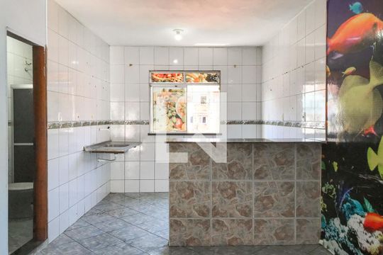 Cozinha de casa para alugar com 2 quartos, 70m² em Fazenda Grande do Retiro, Salvador