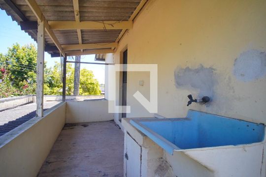 Lavanderia  de casa para alugar com 1 quarto, 60m² em Primavera, Novo Hamburgo