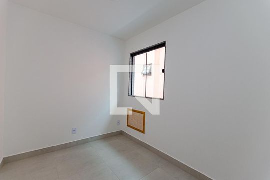 Quarto 2 de apartamento para alugar com 2 quartos, 30m² em Jacaré, Niterói