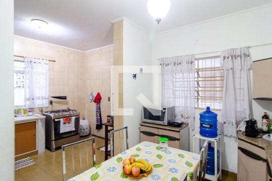 Cozinha de casa à venda com 4 quartos, 143m² em Vila Nova Caledônia, São Paulo