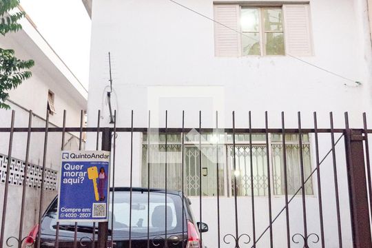 Fachada de casa à venda com 4 quartos, 143m² em Vila Nova Caledônia, São Paulo
