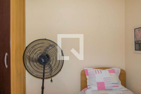 Quarto 1 de casa à venda com 2 quartos, 160m² em Jardim Tamoio, Jundiaí