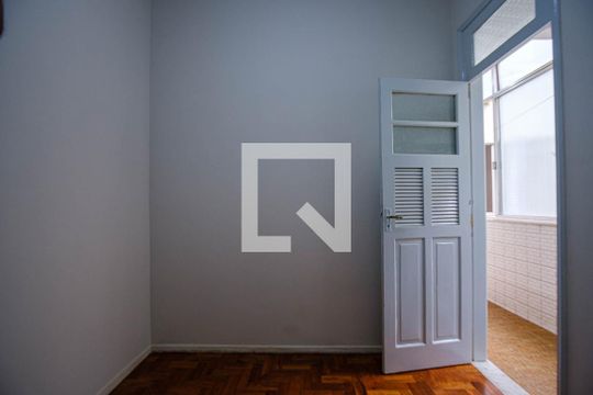 Quarto de Serviço de apartamento à venda com 3 quartos, 107m² em Maracanã, Rio de Janeiro