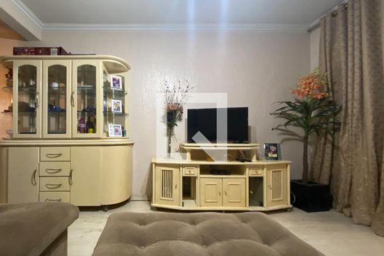 Sala de casa à venda com 3 quartos, 132m² em Rudge Ramos, São Bernardo do Campo