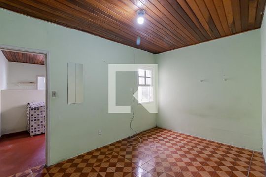 Quarto de casa para alugar com 1 quarto, 55m² em Vila Brasilio Machado, São Paulo