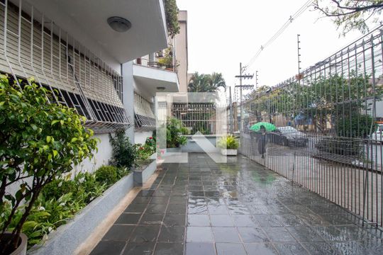 Apartamento à venda com 3 quartos, 220m² em Rio Branco, Porto Alegre