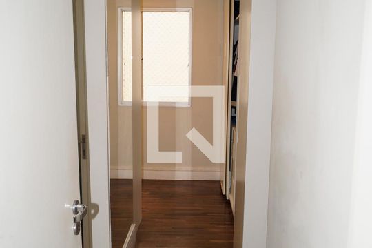 Corredor de apartamento à venda com 2 quartos, 90m² em Cursino, São Paulo