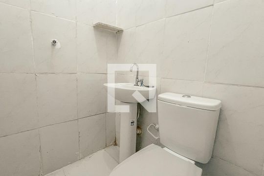 Banheiro de casa à venda com 1 quarto, 50m² em Jardim Brasil (zona Norte), São Paulo