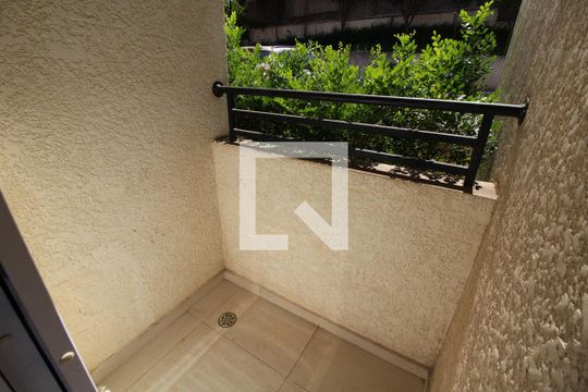 Varanda suite de apartamento à venda com 3 quartos, 76m² em Sítio da Figueira, São Paulo