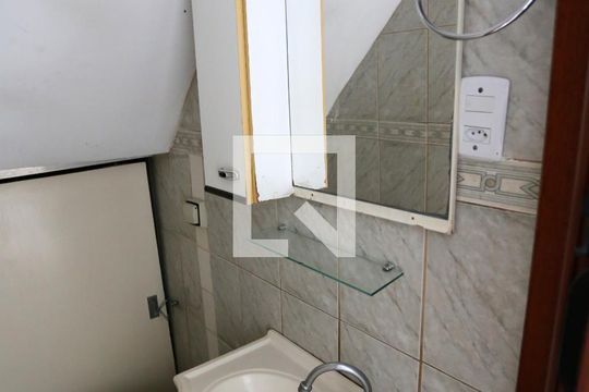 Lavabo de casa à venda com 3 quartos, 179m² em Vila Ré, São Paulo