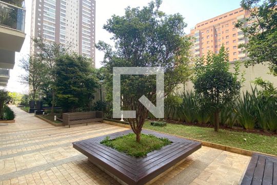 Área comum de apartamento para alugar com 1 quarto, 69m² em Alphaville Industrial, Barueri