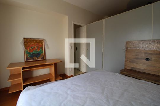 Quarto de kitnet/studio para alugar com 1 quarto, 42m² em Botafogo, Campinas