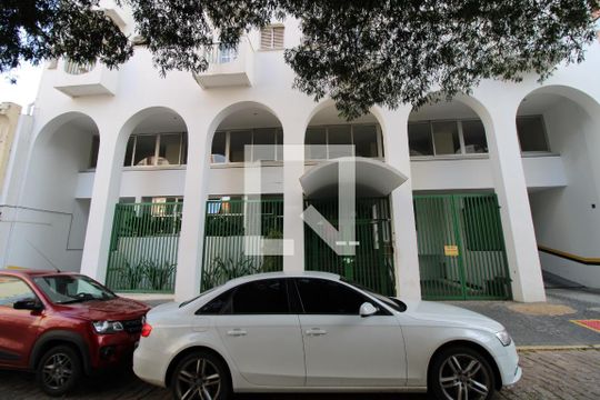 Fachada de kitnet/studio para alugar com 1 quarto, 42m² em Botafogo, Campinas