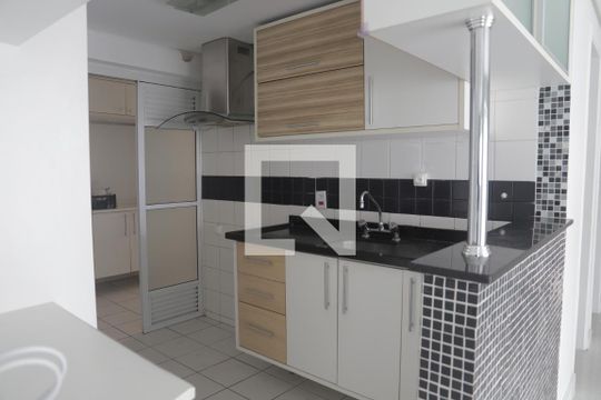 Cozinha de apartamento à venda com 3 quartos, 104m² em Vila Monte Alegre, São Paulo