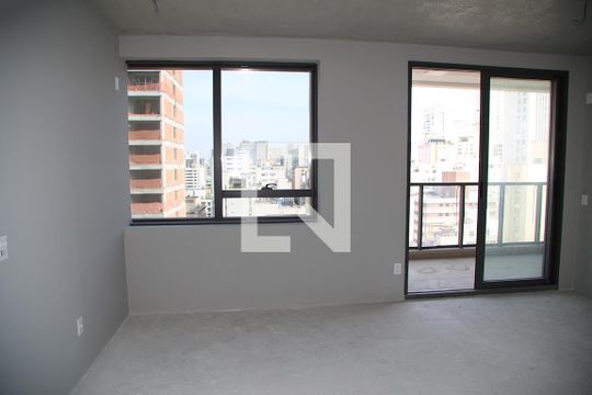 Sala/Cozinha de apartamento à venda com 1 quarto, 44m² em Jardim Paulista, São Paulo