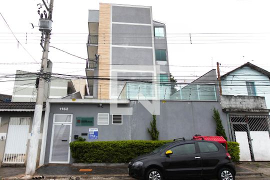 Fachada do Condomínio de kitnet/studio à venda com 1 quarto, 39m² em Cidade Líder, São Paulo
