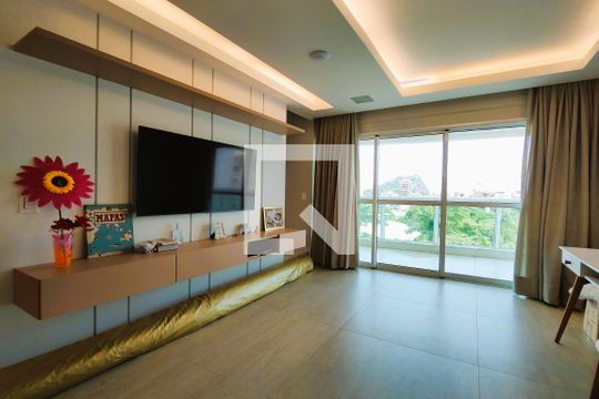 Sala de apartamento à venda com 2 quartos, 210m² em Freguesia (jacarepaguá), Rio de Janeiro