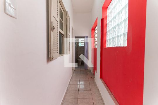 Corredor de casa à venda com 2 quartos, 70m² em Vila Oratório, São Paulo