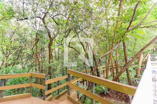 Área comum de kitnet/studio para alugar com 1 quarto, 31m² em Jardim Ampliação, São Paulo