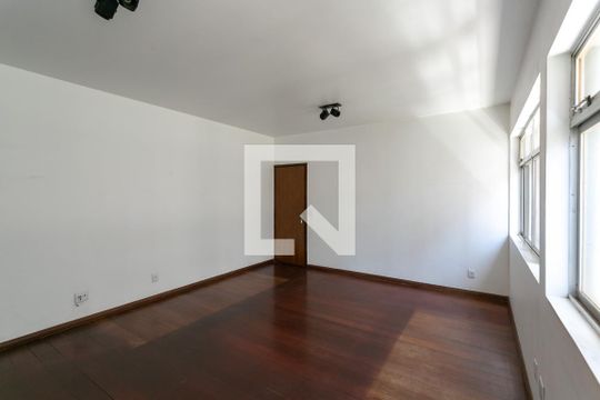 Apartamento para alugar com 3 quartos, 95m² em Funcionários, Belo Horizonte