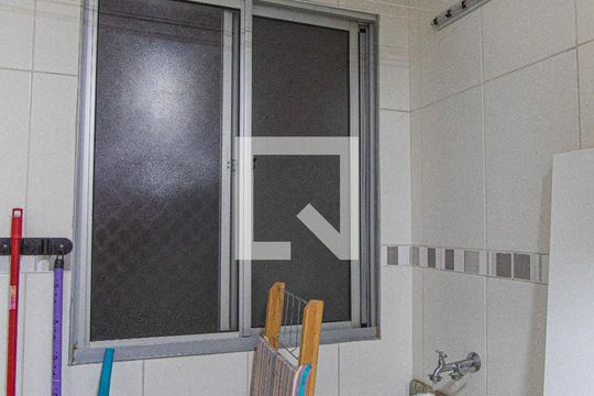 Cozinha e Área de Serviço de apartamento à venda com 2 quartos, 50m² em Parque São Vicente, Mauá
