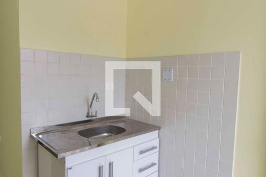 Sala - Cozinha de casa para alugar com 1 quarto, 60m² em Jardim Felicidade (zona Oeste), São Paulo