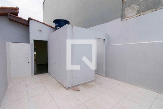 Quintal de casa para alugar com 1 quarto, 60m² em Jardim Felicidade (zona Oeste), São Paulo