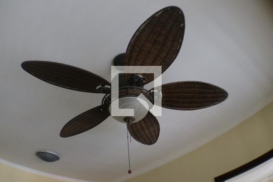 Sala de Estar de casa de condomínio à venda com 5 quartos, 420m² em Pechincha, Rio de Janeiro