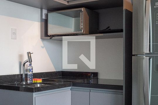 Quarto e Cozinha de kitnet/studio à venda com 1 quarto, 23m² em Perdizes, São Paulo