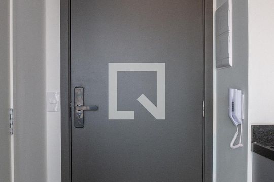 Entrada de kitnet/studio à venda com 1 quarto, 23m² em Perdizes, São Paulo