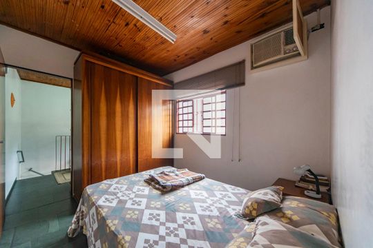 Quarto 1 de casa à venda com 3 quartos, 178m² em Vila América, Santo André