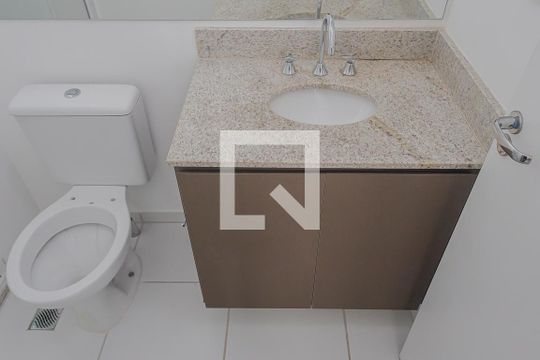Banheiro da Suíte de kitnet/studio para alugar com 1 quarto, 37m² em Pinheiros, São Paulo