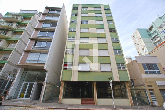 Fachada de apartamento para alugar com 1 quarto, 35m² em Centro Histórico, Porto Alegre