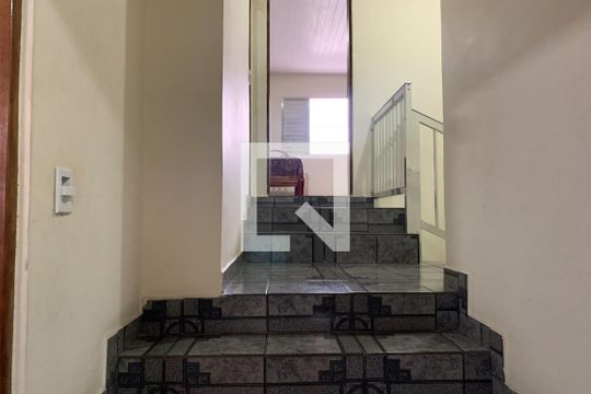 Corredor de casa à venda com 4 quartos, 322m² em Jardim Primeiro de Maio (chácara Fazendinha), Osasco