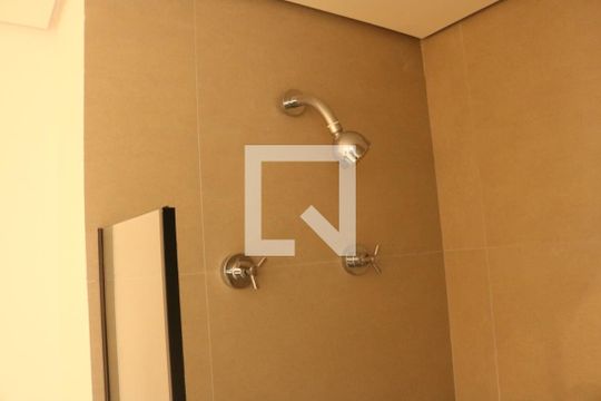 Banheiro de kitnet/studio à venda com 1 quarto, 28m² em Perdizes, São Paulo