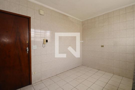 Cozinha de apartamento à venda com 2 quartos, 80m² em Jardim Vila Galvao, Guarulhos