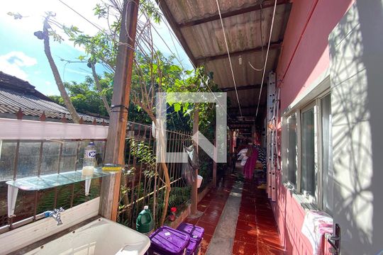 Área Externa de casa à venda com 7 quartos, 280m² em Primavera, Novo Hamburgo