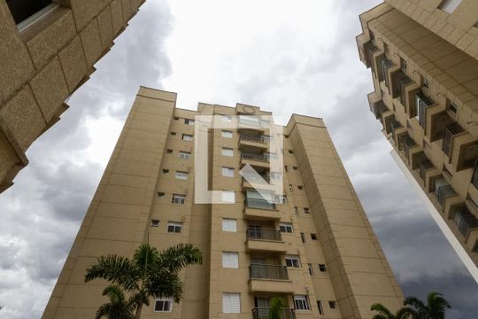 Fachada de kitnet/studio para alugar com 1 quarto, 37m² em Vila Tolstoi, São Paulo