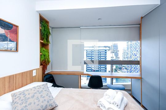 Quarto de kitnet/studio para alugar com 1 quarto, 19m² em Pinheiros, São Paulo
