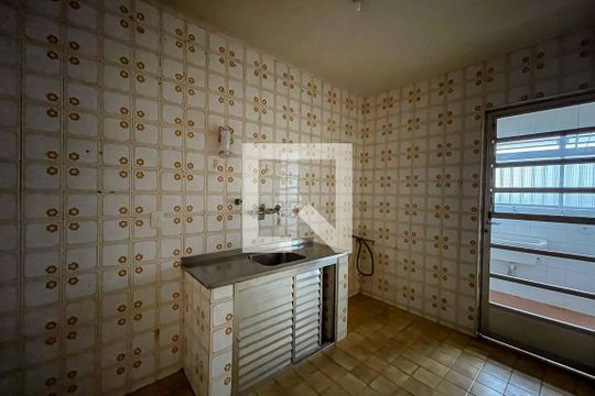 Cozinha de apartamento para alugar com 2 quartos, 60m² em Casa Verde, São Paulo