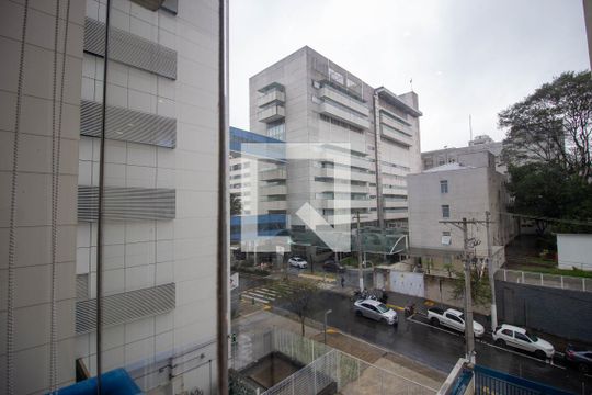 Vista da Varanda de apartamento para alugar com 1 quarto, 41m² em Vila Pompéia, São Paulo