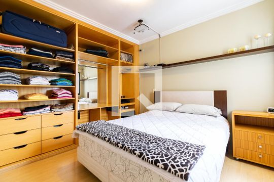 Suíte de apartamento à venda com 3 quartos, 209m² em Jabaquara, São Paulo
