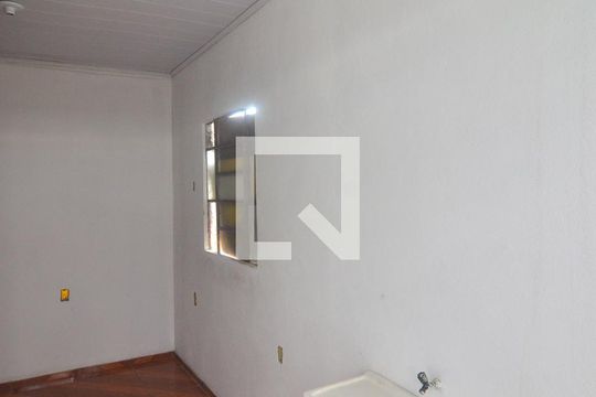 Cozinha de kitnet/studio para alugar com 1 quarto, 24m² em Harmonia, Canoas