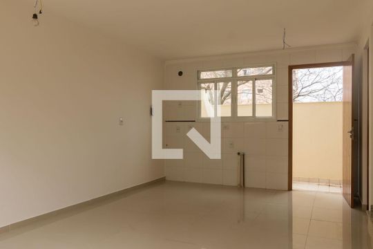 Sala/Cozinha de casa de condomínio à venda com 2 quartos, 98m² em Vila Pereira Barreto, São Paulo