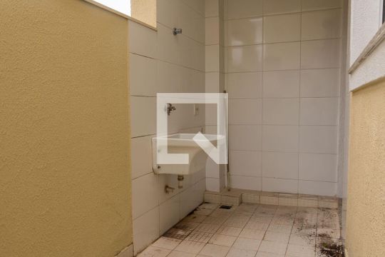lavanderia de casa de condomínio à venda com 2 quartos, 105m² em Vila Pereira Barreto, São Paulo