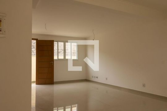 Casa de Condomínio à venda com 2 quartos, 105m² em Vila Pereira Barreto, São Paulo
